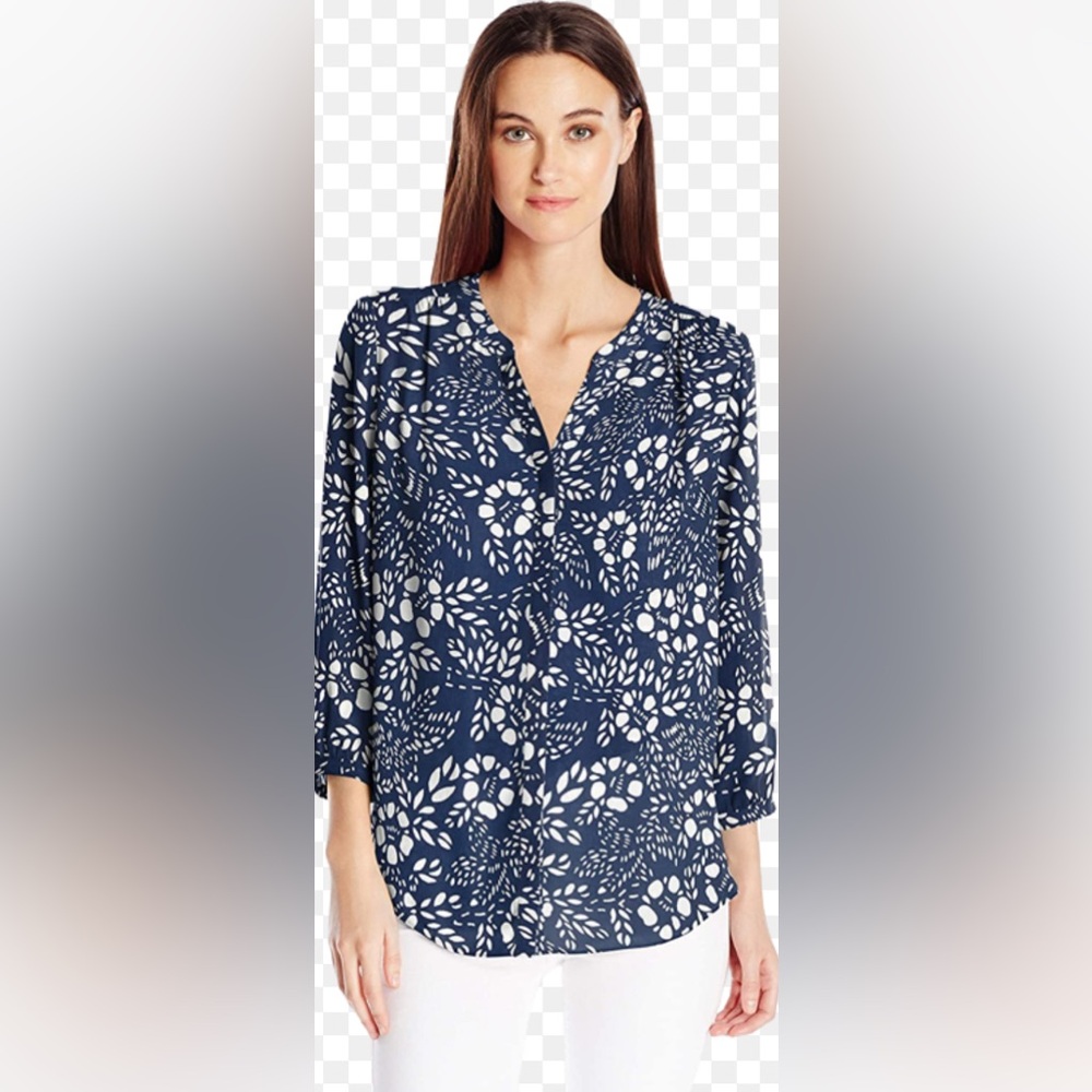 NYDJ pintuck blouse NWT
